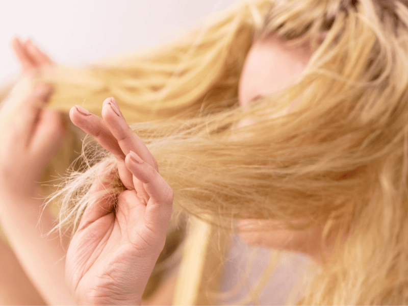 Ngăn ngừa tóc chẻ ngọn hiệu quả khi dùng argan mỗi ngày